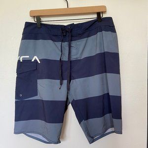 RVCA BOARD SHORTS